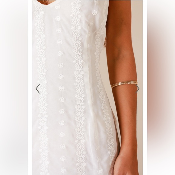 BACK STREET PARTY DRESS IN WHITE EMBROIDERY - Picture 6 of 8